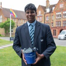In what is now an end of year bucket-filling tradition, our final assembly celebrates those pupils who have consistently championed others. For the times they have filled our community with buckets of kindness, we reward them with one of their own #StMargaretsSchoolBuckets #BucketsofKindness #StMargaretsSchool
.
.
.
#StMargaretsHertfordshire #StMargaretsBushey #StMargaretsNursery #TheNursery #earlyeducation #nurseryschool #kindergarten #preschool #busheylife #busheymums #independentschool #schoollife #education #boardingschool #watford #stanmore #radlett #harrow #watfordmums #watfordlife #pinnermums #pinnerparents #preplife #prepschool #rickmansworthmums #stanmoremums